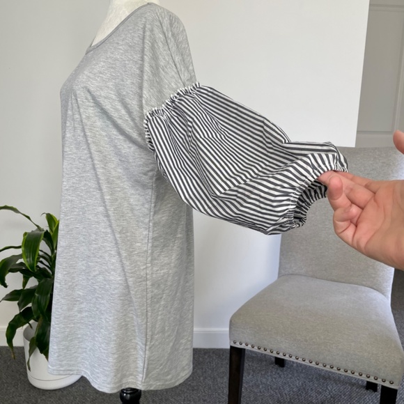 **SOLD**Como Vintage Grey Jersey Puff Sleeve Dress. Size M - Picture 3 of 10